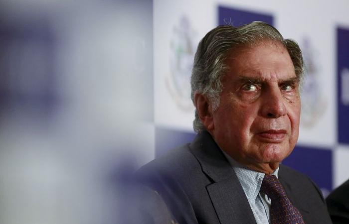 Ratan Tata, presidente emérito del conglomerado indio Tata, en estado crítico en el hospital, dicen las fuentes