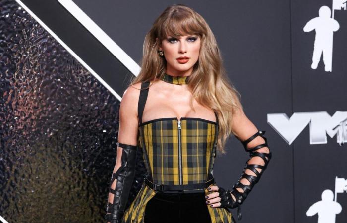 Taylor Swift: como Léna Situations y Malia Obama, se enamora del último estampado de moda