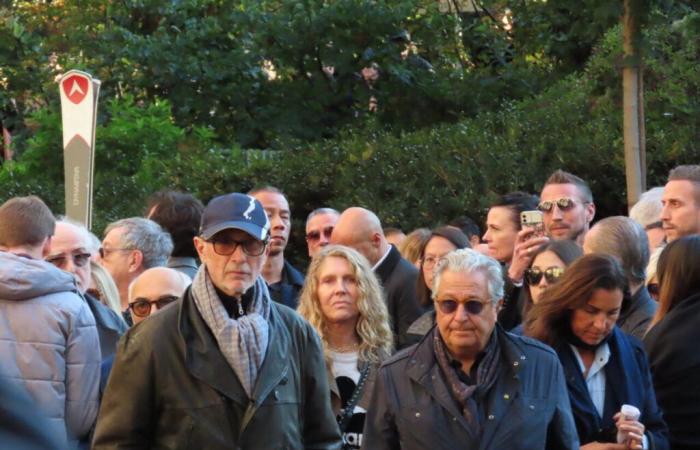 EN FOTOS. Jean-Paul Rouve, Karine Viard… Una antología de actores en el funeral de Michel Blanc en París