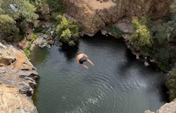 VIDEO. El increíble “buceo mortal” de un francés, nuevo plusmarquista mundial de falso piso