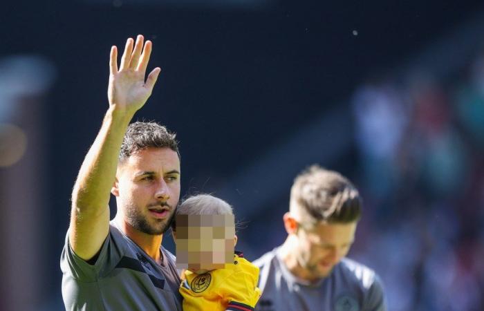 George Baldock será honrado en Wembley y Grecia llevará brazaletes negros contra Inglaterra tras su muerte a los 31 años.