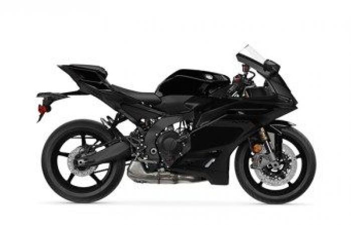 ¡119 caballos de fuerza, suspensión KYB totalmente ajustable, kit aerodinámico! La Yamaha YZF-R9 2025 con un precio de NT$ 402.000 sale a la venta en el extranjero | SUPERMOTO8