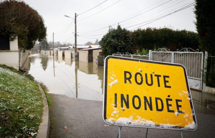 Se anunciaron más de 3 metros de agua, aún se espera el pico de las inundaciones