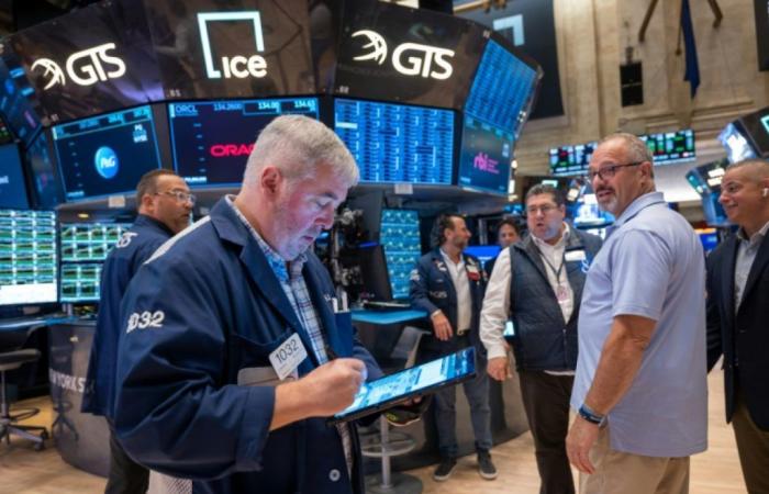 Wall Street al alza, satisfecho con la inflación y los resultados bancarios