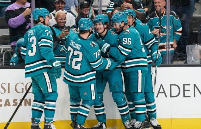 Macklin Celebrini consiguió su primer gol y su primera asistencia en la NHL