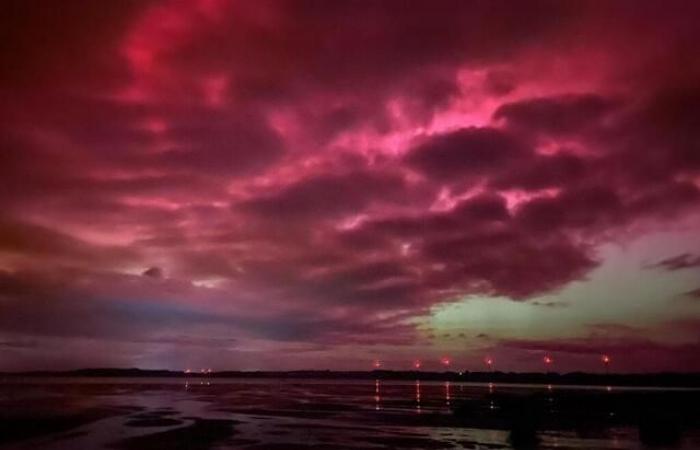 EN FOTOS. Rosas, rojos, verdes… El mágico espectáculo de la aurora boreal en Morbihan