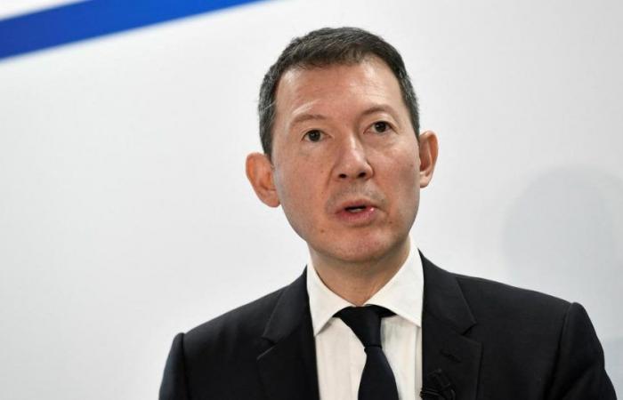 El jefe de Air France-KLM critica el refuerzo de la fiscalidad en el sector aéreo