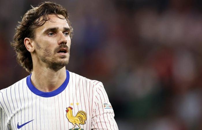 Griezmann cortado por un jugador importante de los ‘blues’