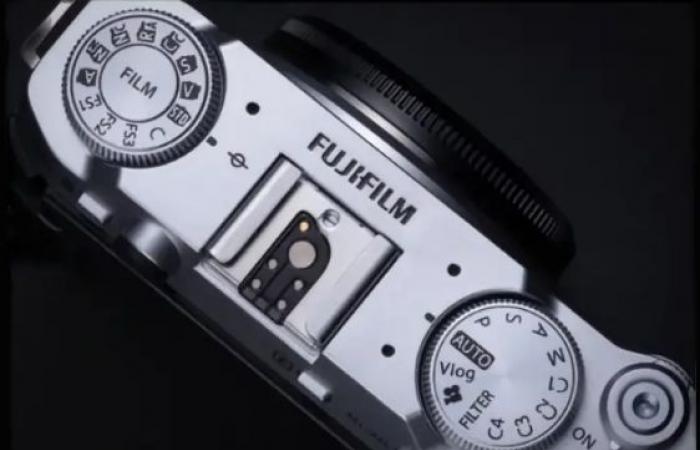 La cámara sin espejo Fujifilm X-M5 y sus nuevos lentes se revelan en una filtración importante antes del lanzamiento oficial