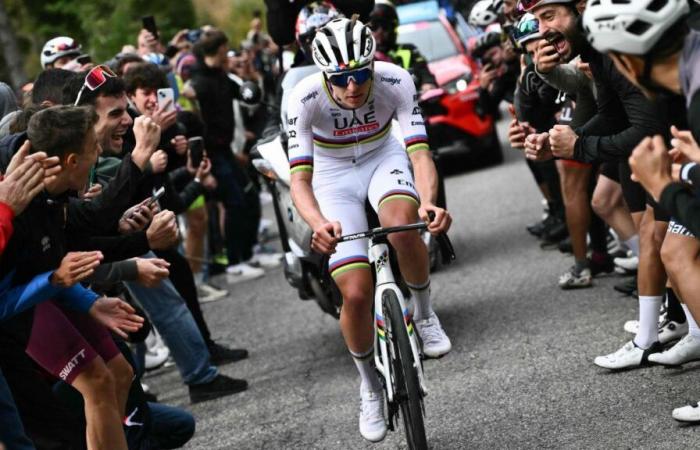 Simplemente demasiado fuerte, el campeón mundial Tadej Pogacar hace un poco más de historia en el ciclismo