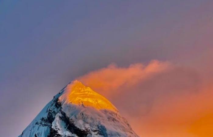 ¿Fue este pie el primero en pisar la cima del Monte Everest?