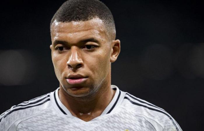 Mbappé no pasó desapercibido en Córcega