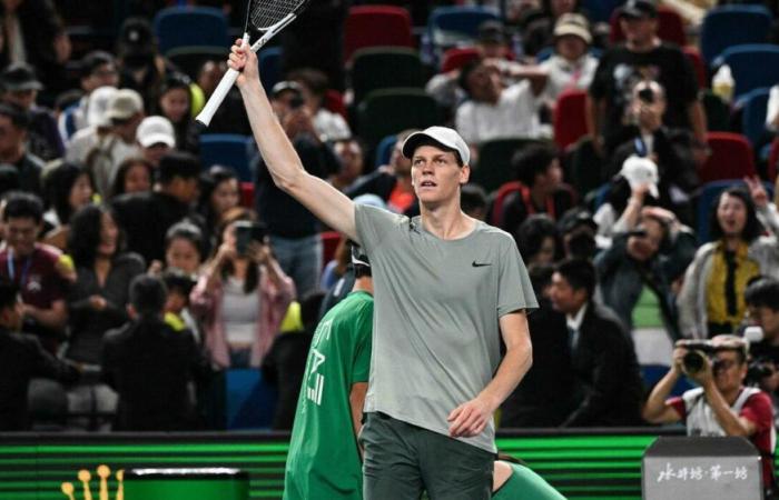 Jannik Sinner listo para desafiar a Novak Djokovic en la final de Shanghai