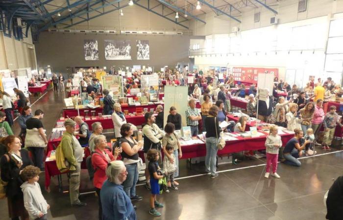 Dos días de encuentros y actividades en torno a los libros.