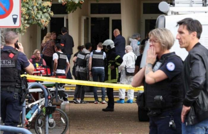 Hace un año, el asesinato con cuchillo del profesor Dominique Bernard por un exalumno radicalizado