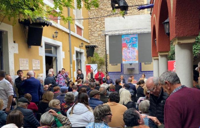 Castella del rebaño Saumade elegido Oso de Oro 2024 antes del Trofeo de las As en las arenas de Nimes