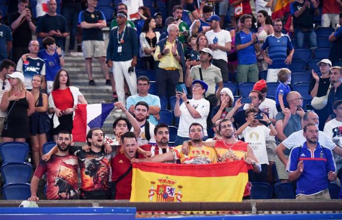 “Un hijo de puta”, se desgarra en vivo tras el partido de los streamers