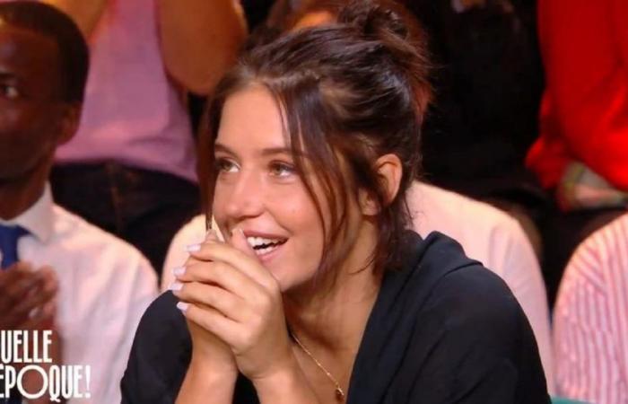 Adèle Exarchopoulos crea hilaridad en el set de Léa Salamé