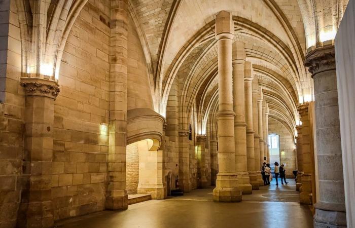 Talleres y fanfarria en la Conciergerie y la Sainte-Chapelle