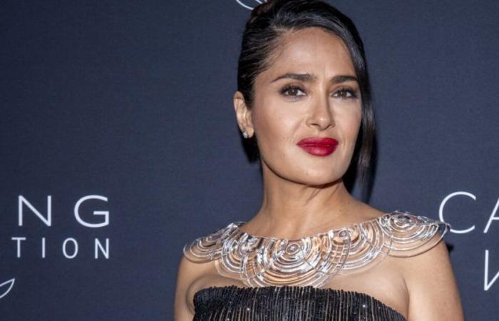 Salma Hayek hace un gesto simbólico hacia el famoso ex de su poderoso marido francés