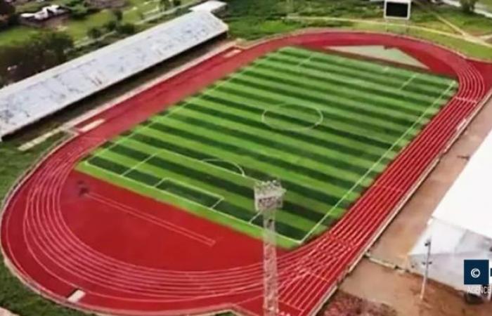 El estadio Aline Sitoë Diatta rehabilitado en un 80% (Director)