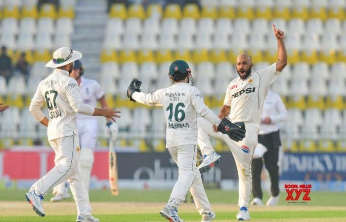 Sajid Khan le da la vuelta a Pakistán después del siglo de Duckett en el día 2