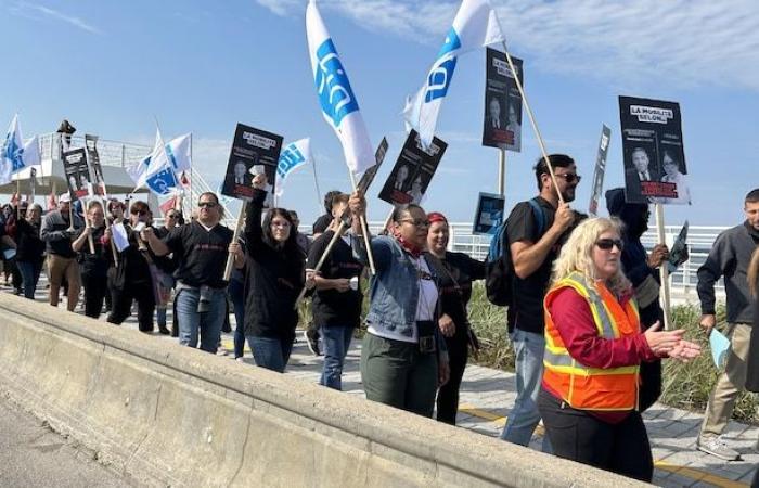 Miembros de FIQ adoptan un nuevo convenio colectivo | Huelgas en el sector público en Quebec