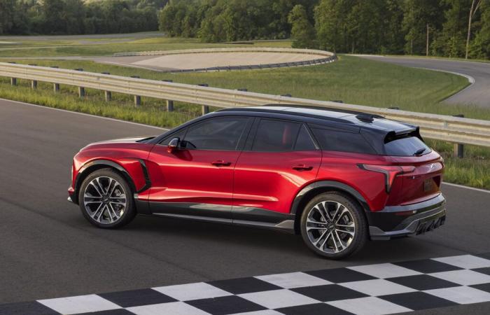 Chevrolet anuncia precios y características para el Blazer EV 2025