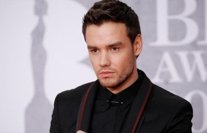 Liam Payne ‘saltó’ desde el balcón de un hotel en Argentina y murió, dicen las autoridades