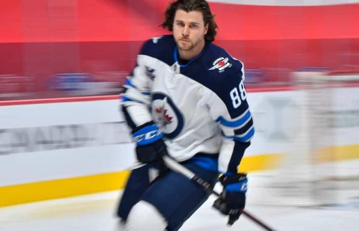 Después de sólo 8 partidos, Nathan Beaulieu ve rescindido su contrato en el KHL