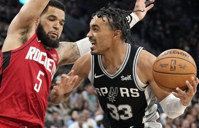 Es hora de jugar baloncesto*: los Spurs contra los Rockets