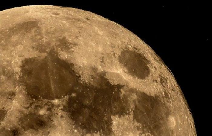 Las imágenes más bellas de la superluna de todo el mundo.