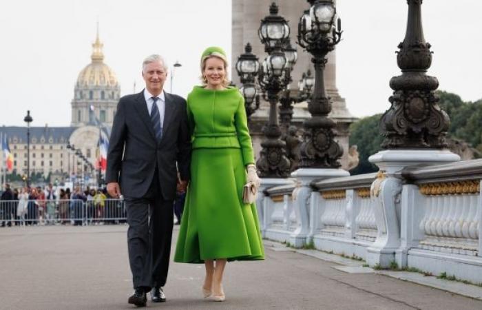 La reina Matilde iluminó París: descubre los looks icónicos que lució nuestra soberana