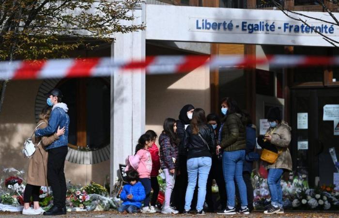 4 años después, la universidad donde enseñó llevará bien su nombre