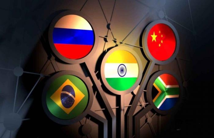 Brasil, Rusia, India, China y Sudáfrica atacan al dólar con “BRICS Pay”