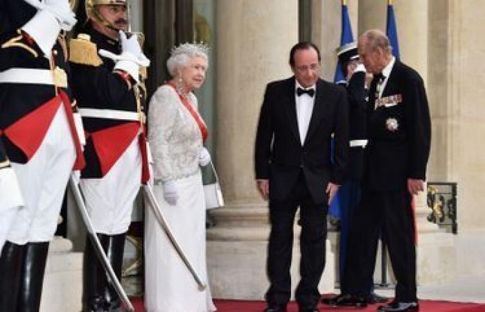 ¿Por qué la reina Matilde no llevó una tiara al banquete de Estado en el Elíseo?