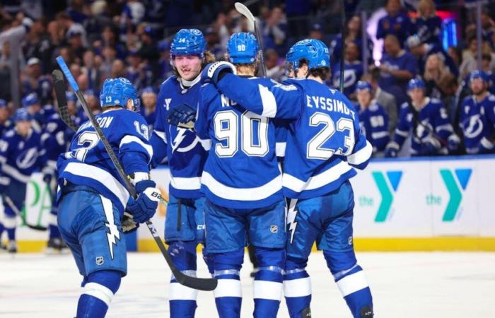 NHL: Janis Moser brilla con el Lightning