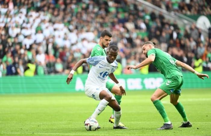 Grenoble sube al segundo puesto de la Ligue 2 tras su victoria sobre Metz, Dunkerque cae del podio