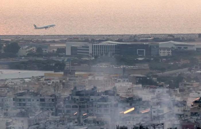 Preocupados por ir al aeropuerto, los libaneses prefieren huir en barco