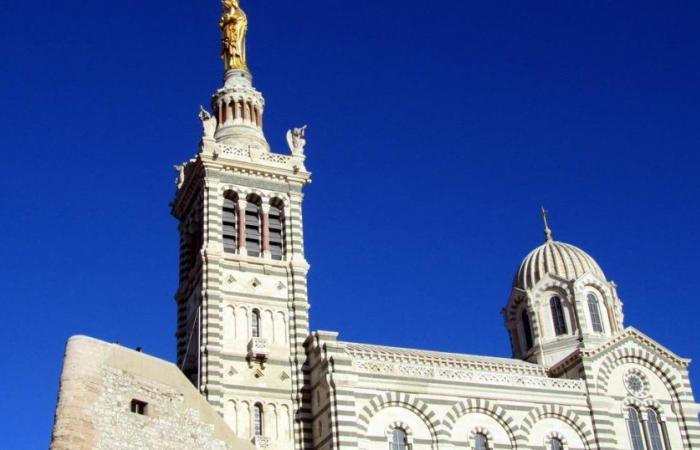 El portavoz de la EELV quiere abrir una sala de rodaje… en Notre-Dame de la Garde