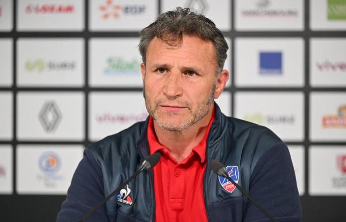 Video. Pro D2 – “Estamos perdiendo la cabeza, es una estupidez”: la ira de Romeo Gontineac tras la derrota de Aurillac ante el Niza