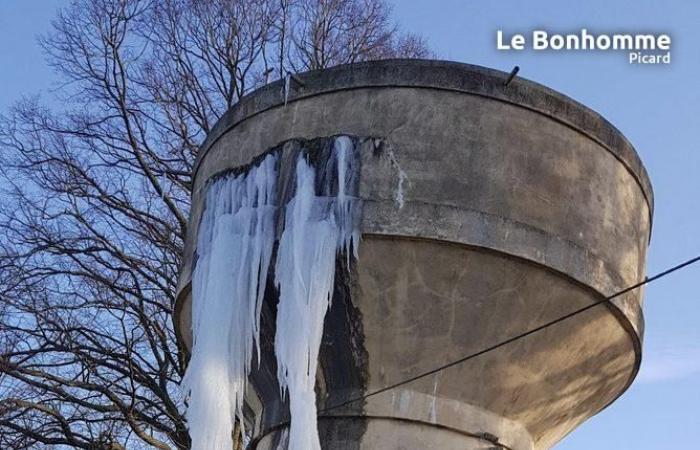 cuando un extraño fenómeno azotó la antigua torre de agua de Mailly-Raineval