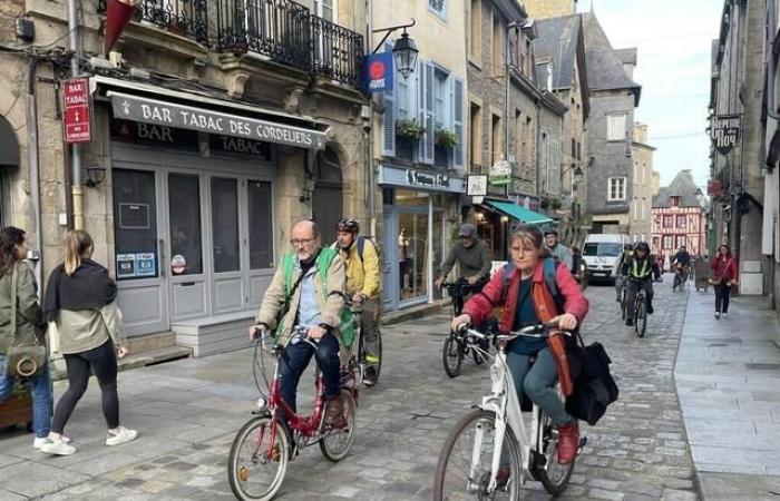 Ciclista asesinado en París: con emoción rinden homenaje a Paul Varry en Côtes-d’Armor