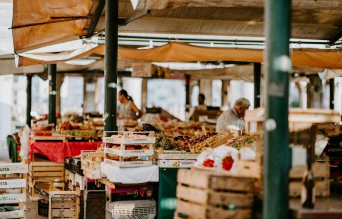 Horarios del mercado de alimentos en París este fin de semana, sábado 19 de octubre y domingo 20 de octubre de 2024