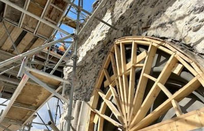 Detrás de escena de la increíble obra de construcción de la basílica de Notre-Dame en Montreal