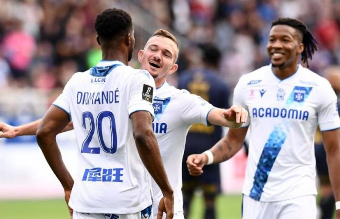 El Auxerre se adelanta, el Niza aguanta, el Toulouse decepciona… el marcador al descanso