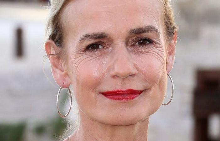 Los secretos de Sandrine Bonnaire sobre su hermana autista, Sabine, que pasó un tiempo en un hospital psiquiátrico