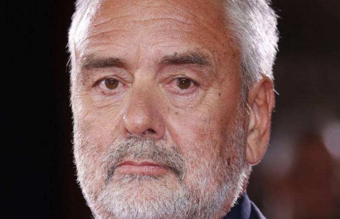 Luc Besson vende su isla por 69 millones de euros, visita esta joya situada en las aguas más transparentes del mundo