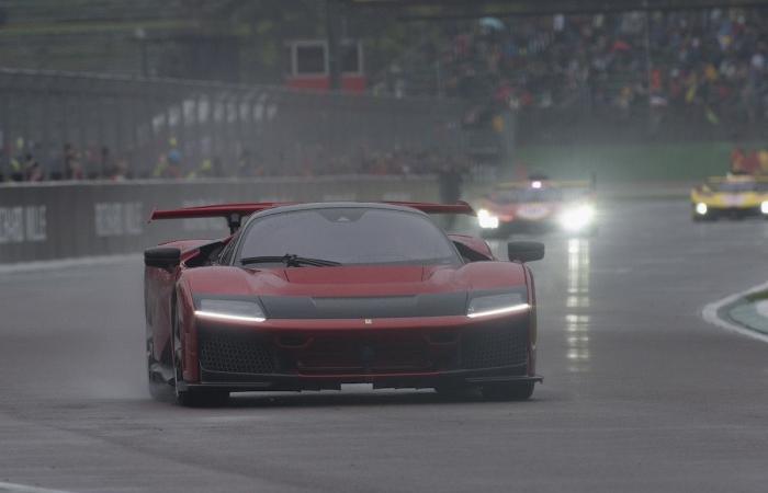 VÍDEO – El Ferrari F80 sale a la pista en Imola