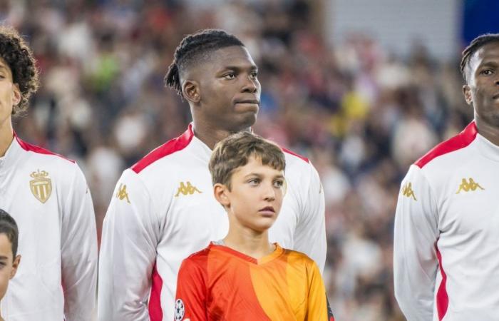 El grupo del AS Monaco en la recepción de Belgrado